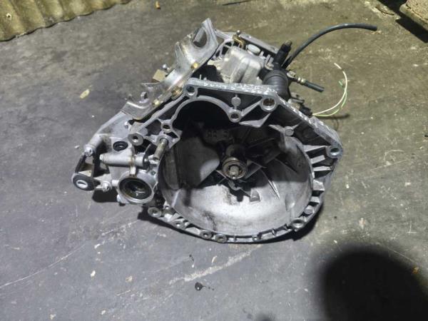 BOITE A VITESSE MANUEL FIAT 1.2 - Vue 1